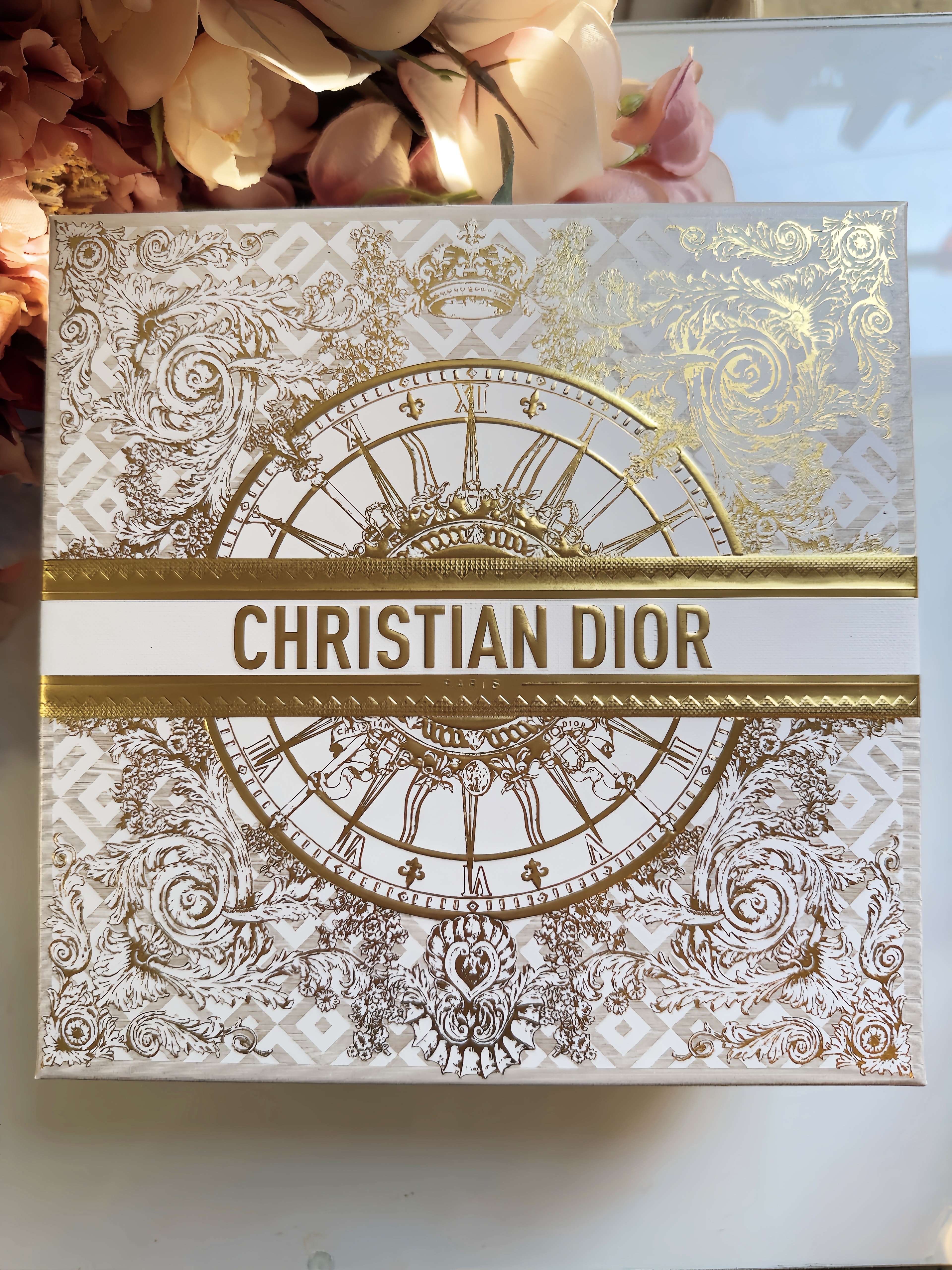 ディオール アディクト リップスティック 704 ディヴァイン プラム （クリスマス コレクション 2024限定色）/Dior/口紅を使ったクチコミ（2枚目）