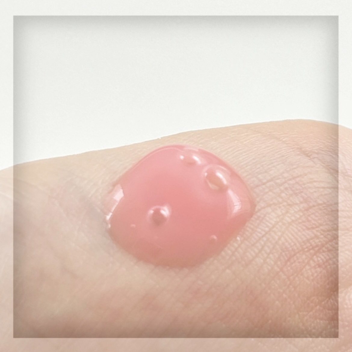 PDRNピンクアンプル PDRN 10,000ppm配合/MEDICUBE/美容液を使ったクチコミ（3枚目）