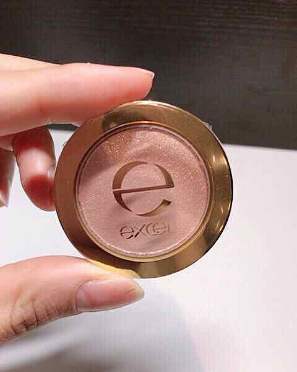 シャイニーシャドウ N/excel/単色アイシャドウを使ったクチコミ(1枚目)