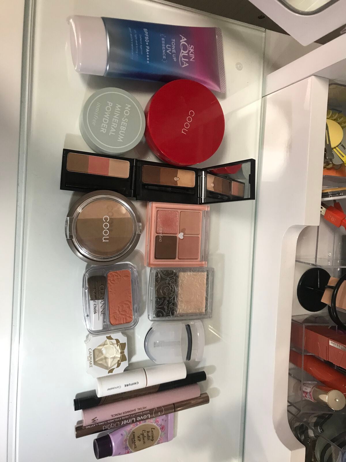 ラスティングマルチアイベース WP/キャンメイク/アイシャドウベースを使ったクチコミ(1枚目)