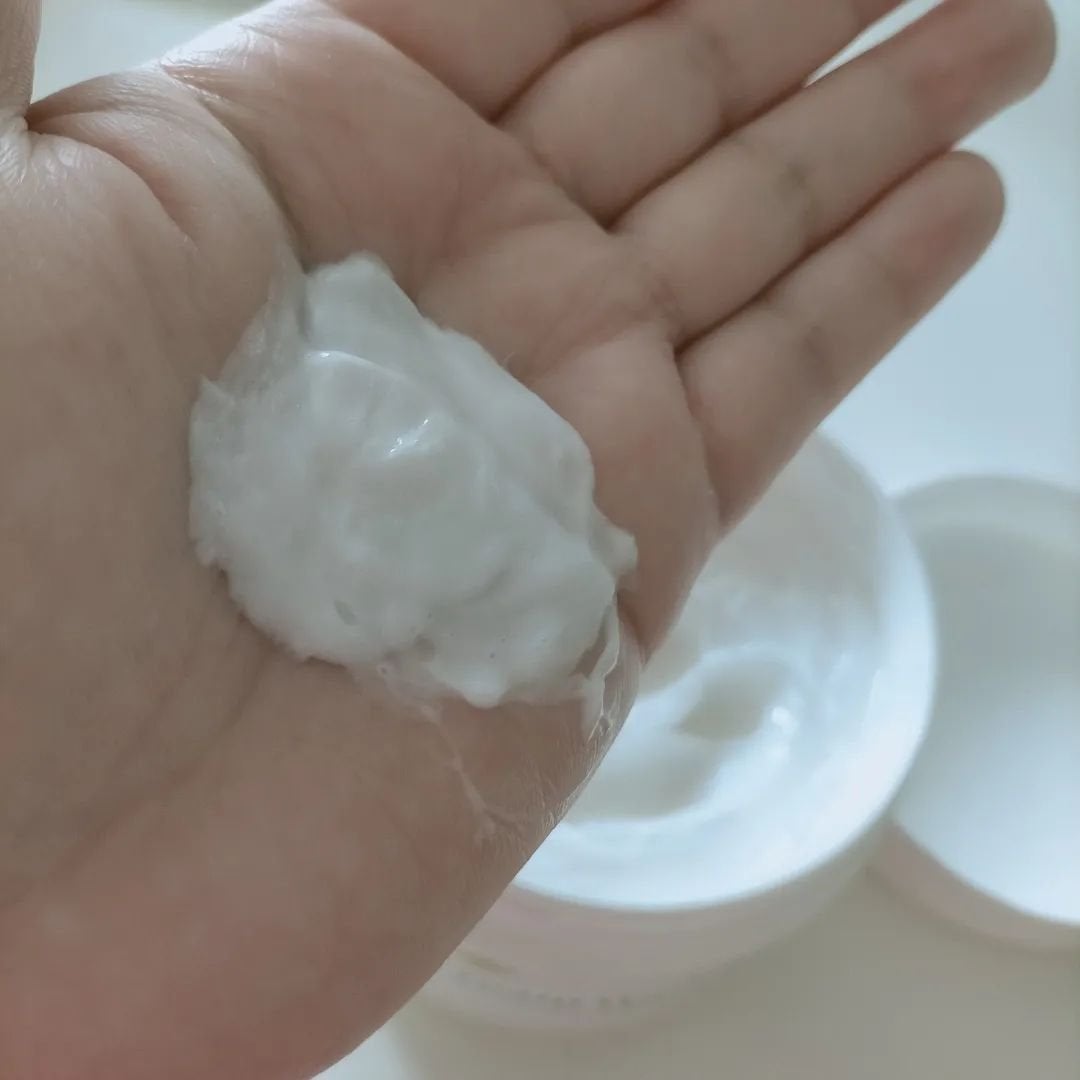 ダヴ クリームボディウォッシュ コンフォートモイスチャー/ダヴ/ボディソープを使ったクチコミ(3枚目)