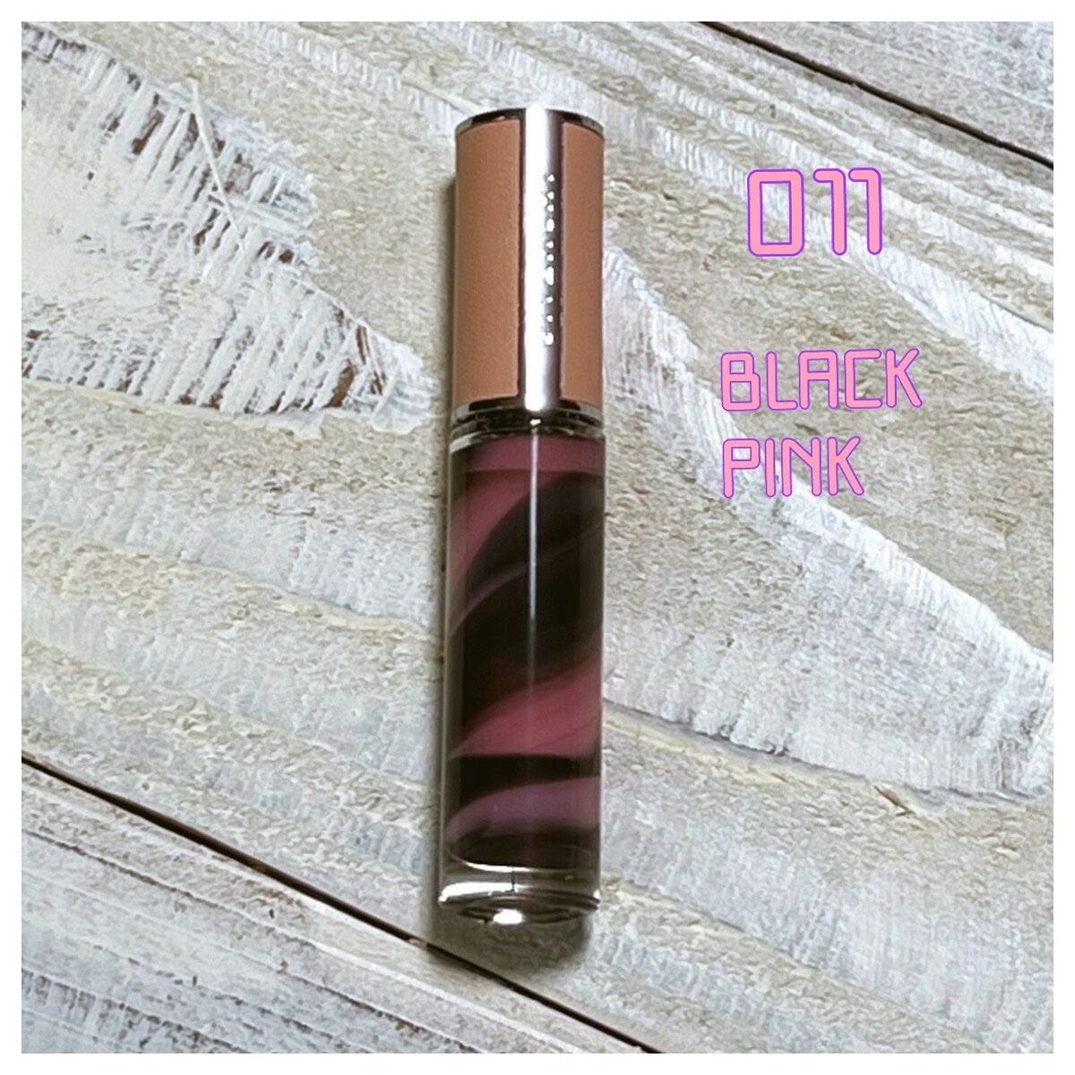 ローズ・パーフェクト・リキッド No.011 ブラック･ピンク（新）/GIVENCHY/口紅を使ったクチコミ（2枚目）