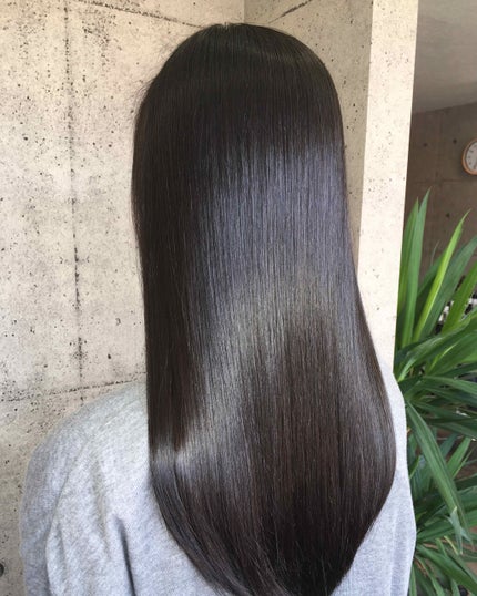 エクストラオーディナリー オイル エクラアンペリアル 艶髪オイル/ロレアル パリ/ヘアオイルを使ったクチコミ(2枚目)