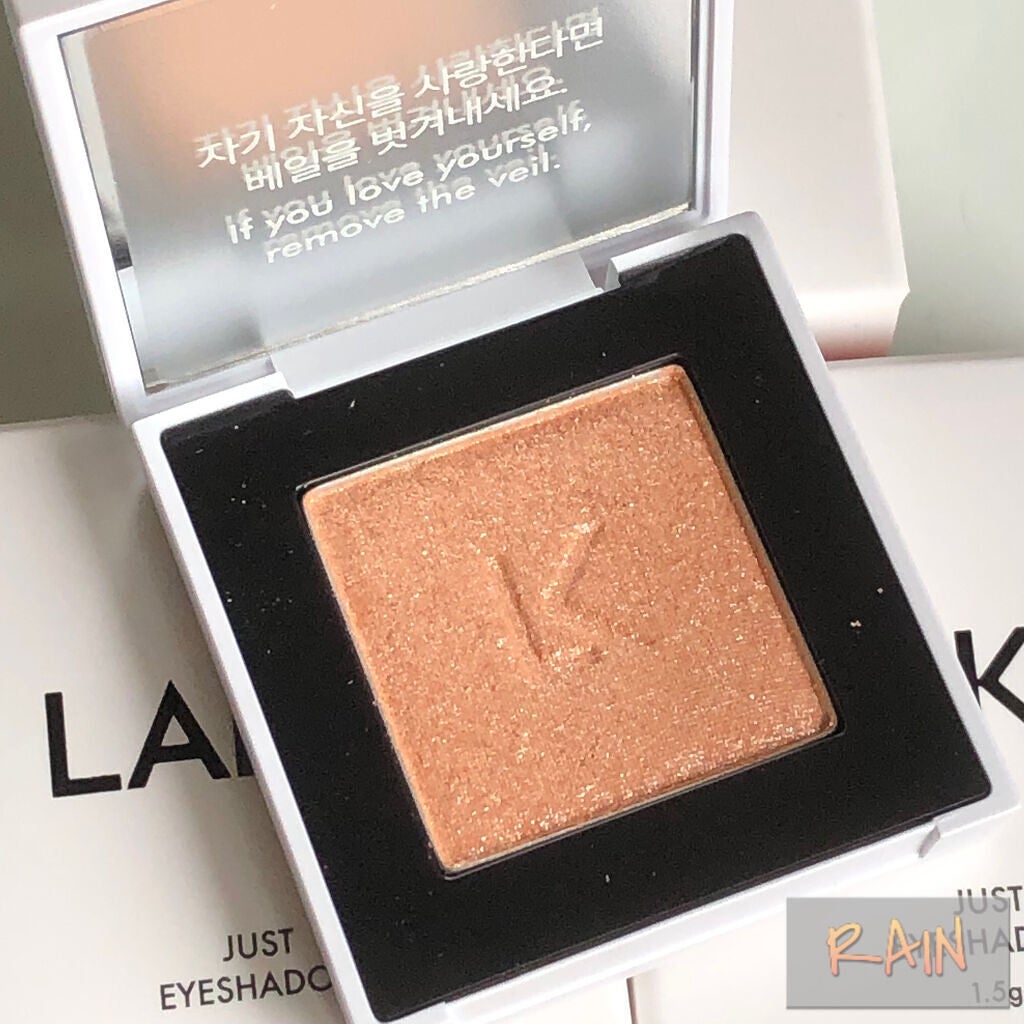 ジャストアイシャドウ/Laka/単色アイシャドウを使ったクチコミ(2枚目)