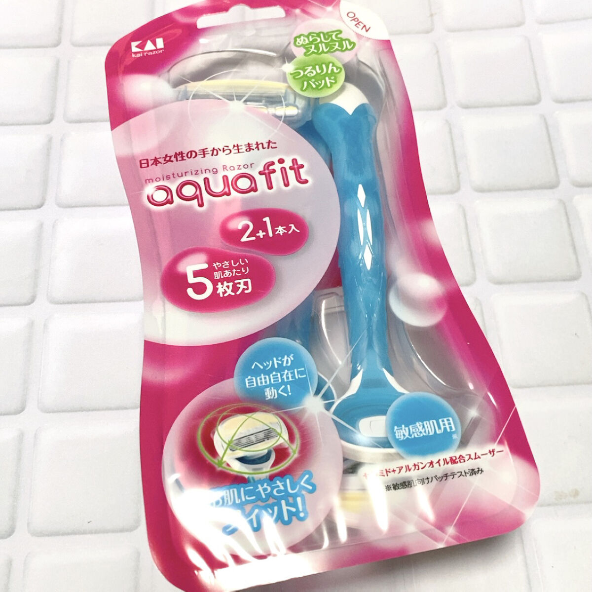 アクアフィット　敏感肌用 2本入/貝印/シェーバーを使ったクチコミ（1枚目）