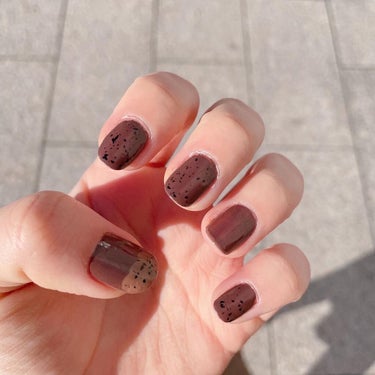 カフェイン ヒット カプセルコレクション ネイルポリッシュ チャイ キス/nails inc./マニキュアを使ったクチコミ（2枚目）