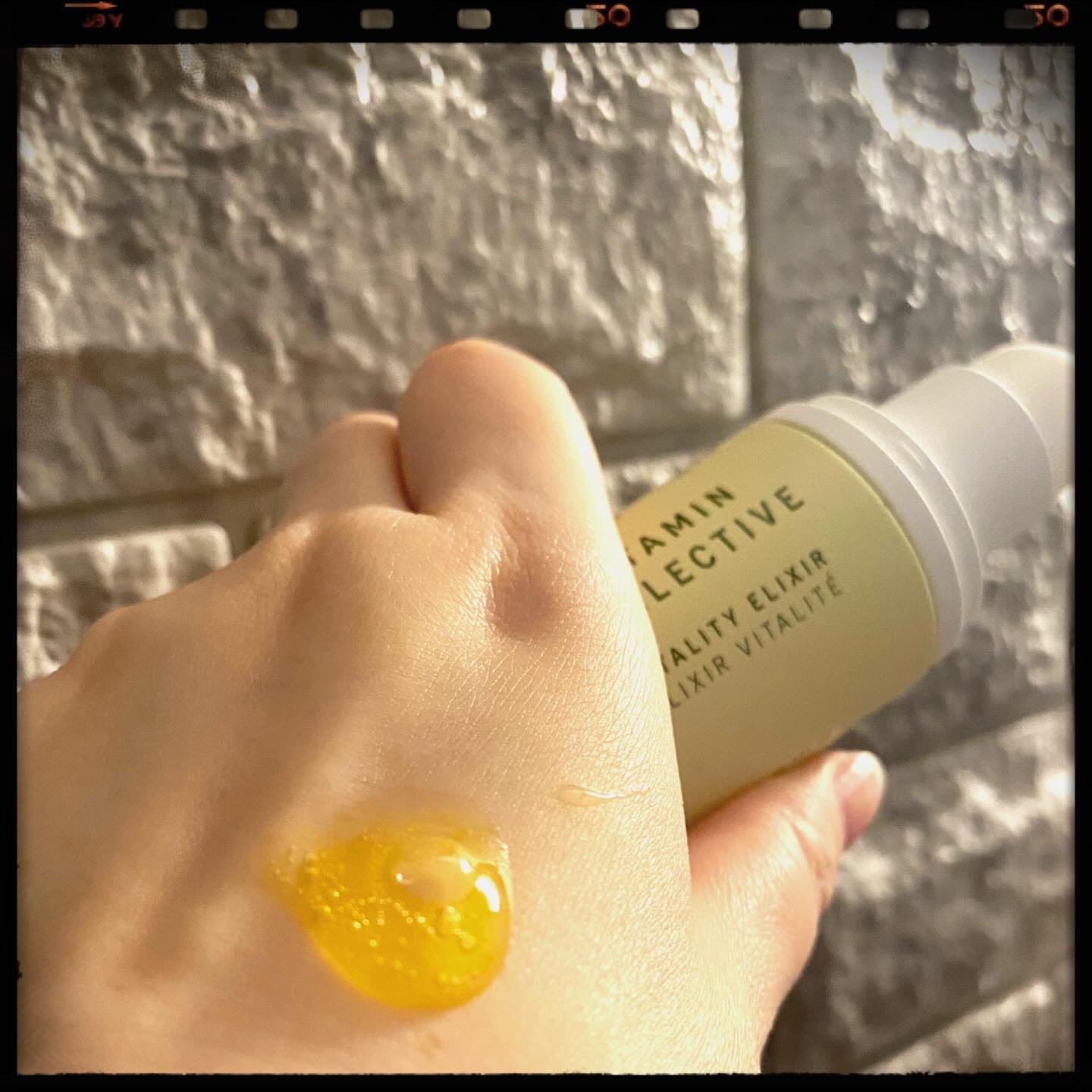 ビタミン コレクティブ バイタリティ エリクサー/SUPEREGG /美容液を使ったクチコミ（2枚目）