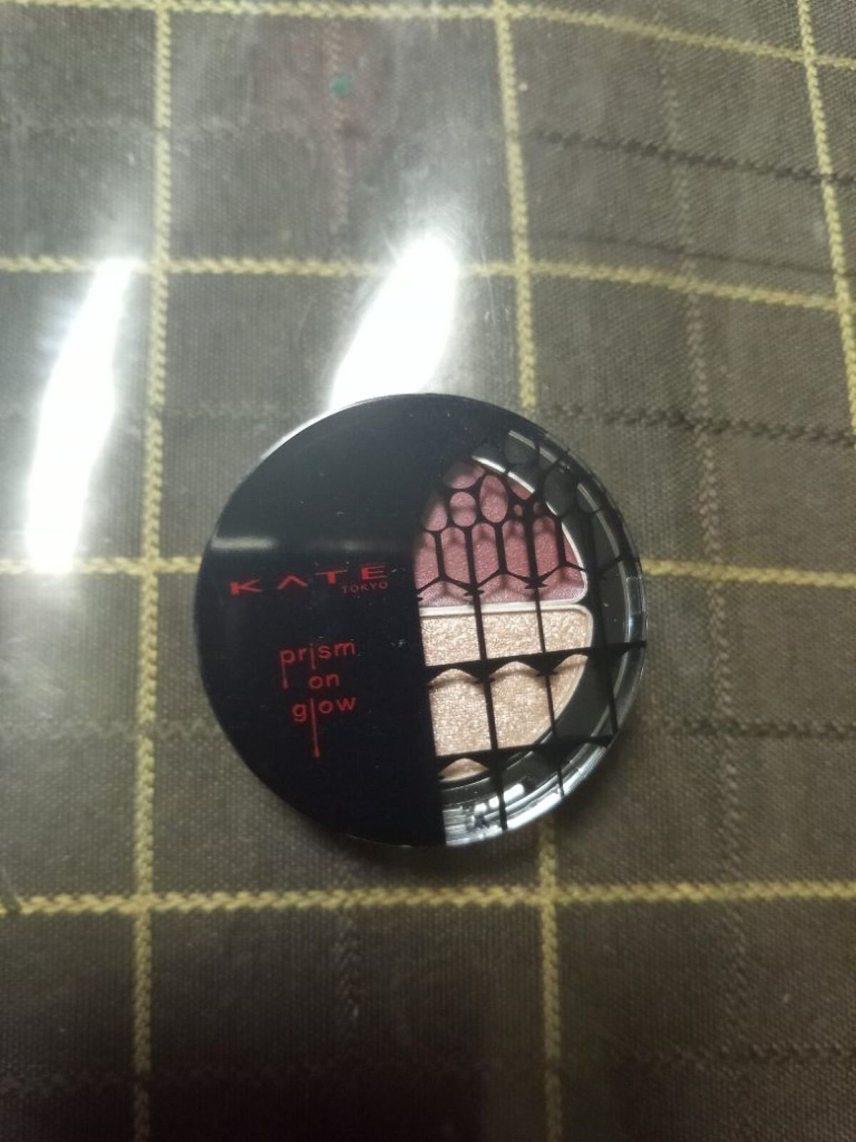 プリズムオングロウ/KATE/ジェル・クリームアイシャドウを使ったクチコミ(1枚目)