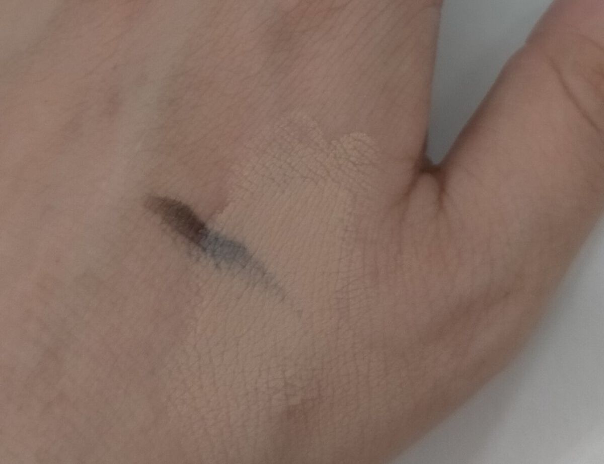 コンシーラー 1 ライト/ちふれ/リキッドコンシーラーを使ったクチコミ（2枚目）