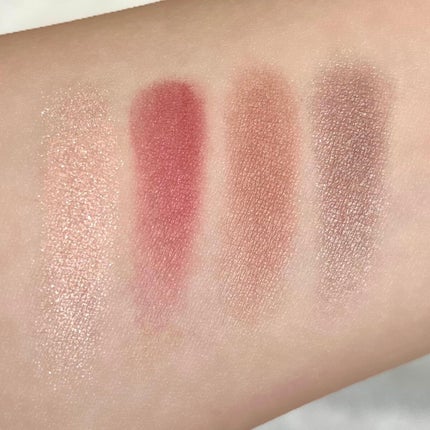 レイヤードカラーズアイシャドウ EX2 Nostalgic Rose(限定)/KANEBO/アイシャドウパレットの画像