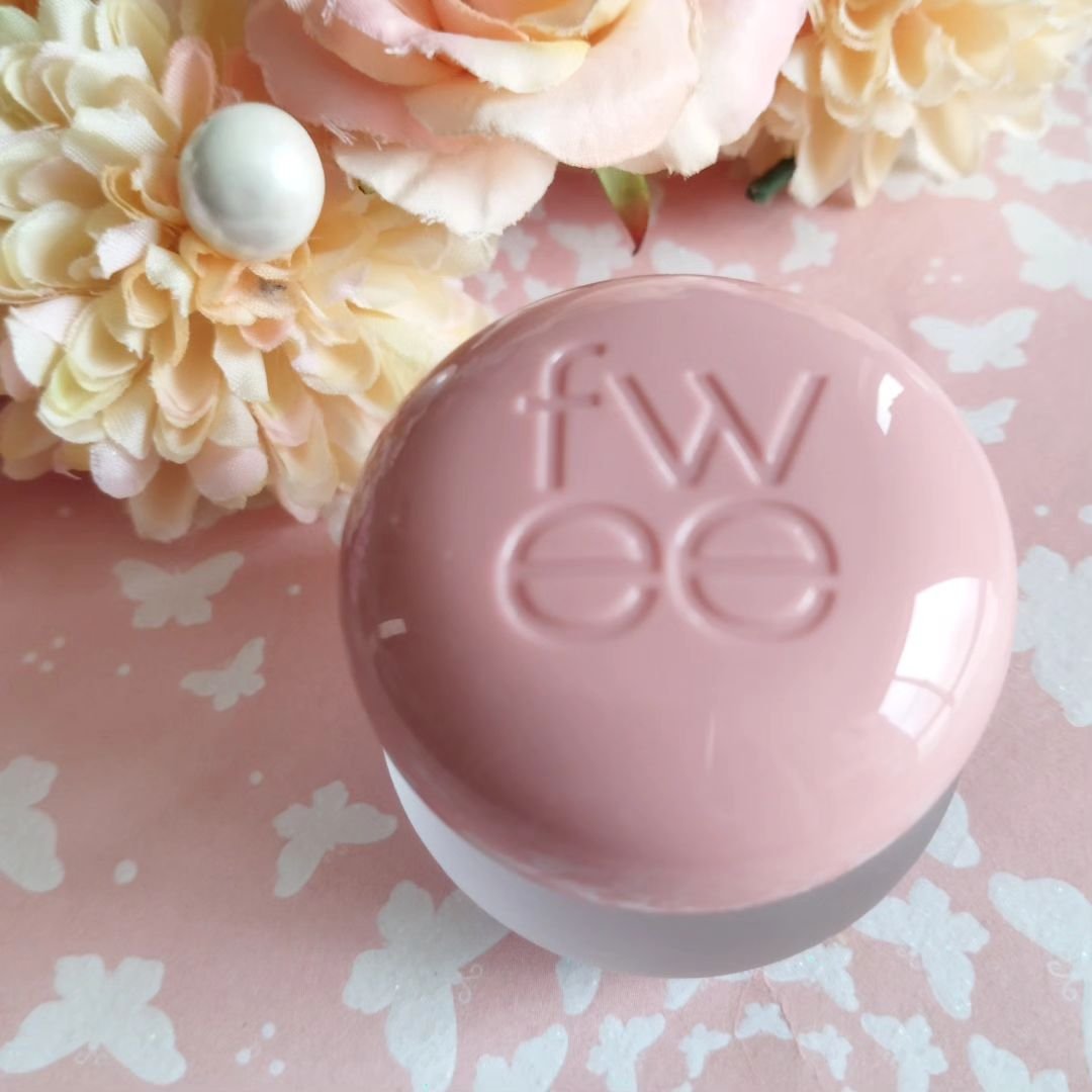 リップアンドチーク ブラーリープリンポット/fwee/口紅を使ったクチコミ（2枚目）