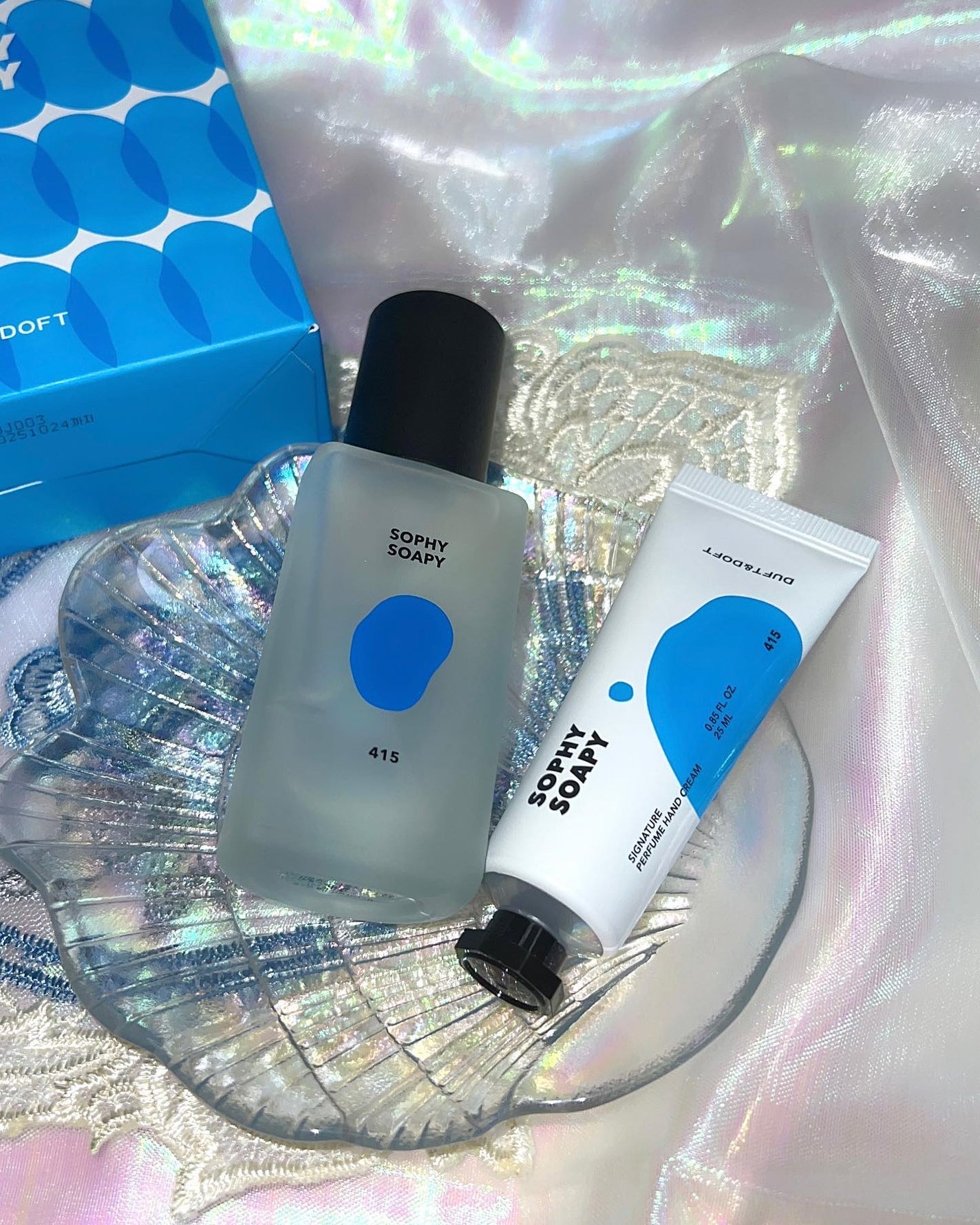 シグネチャーパフュームハンドクリームミニチュアギフトセット/DUFT&DOFT/ハンドクリームを使ったクチコミ(2枚目)