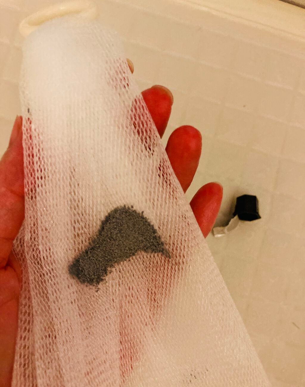 スイサイ ビューティクリア ブラック パウダーウォッシュ/suisai/洗顔パウダーを使ったクチコミ(4枚目)