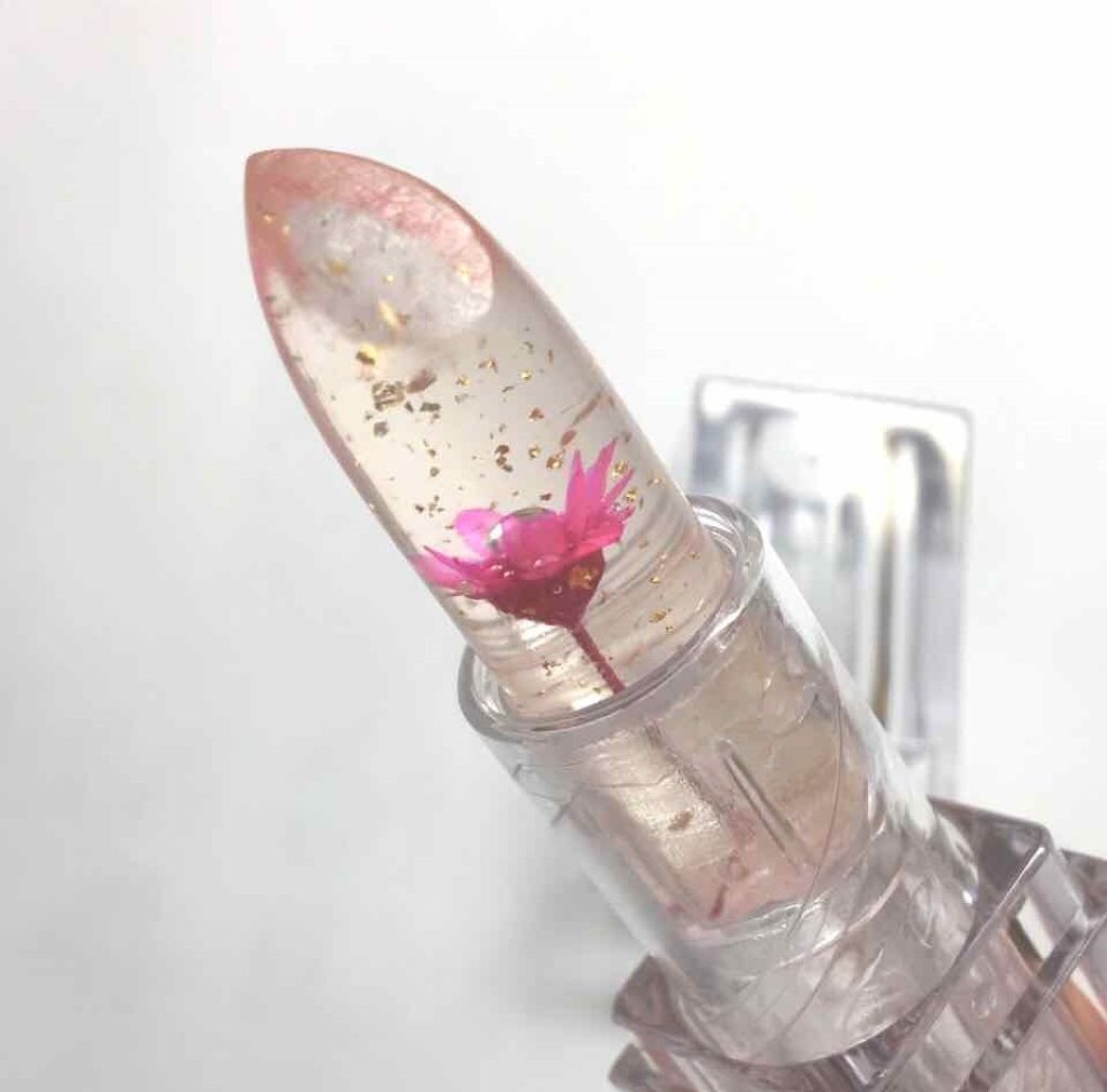 人気透明リップ15選|みんなの憧れうるツヤリップをゲットしようのサムネイル