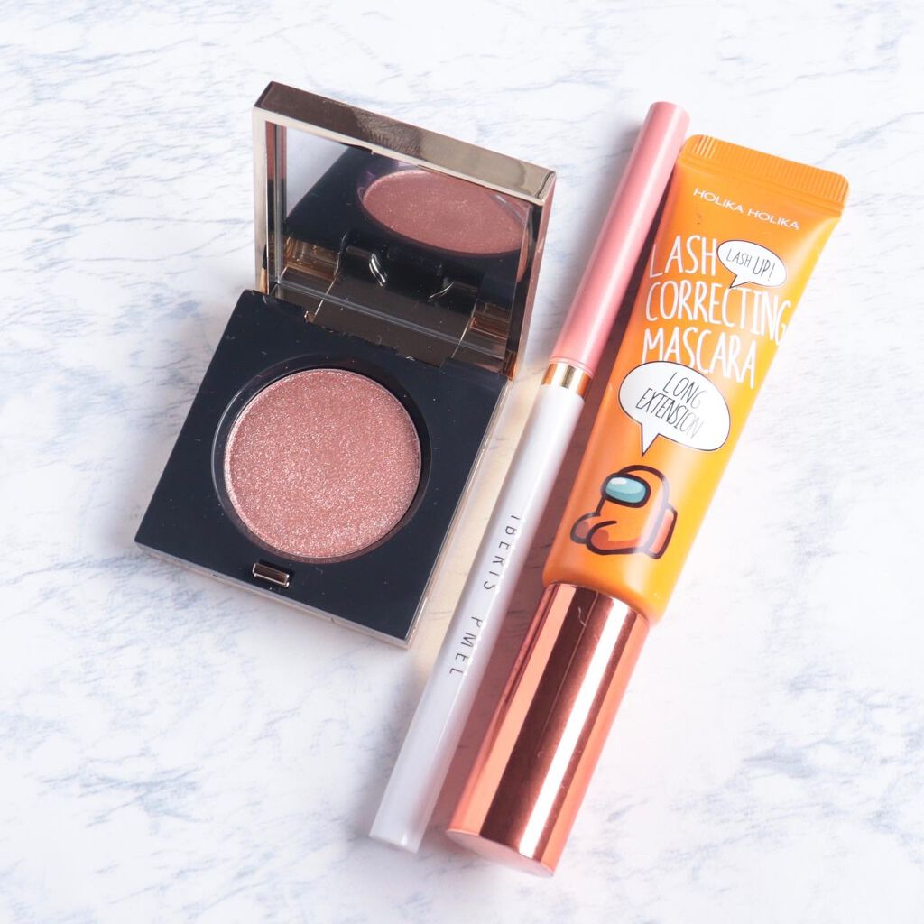 リュクスアイシャドウ 01 ギルディッドローズ(フォイル)/BOBBI BROWN/単色アイシャドウを使ったクチコミ（3枚目）