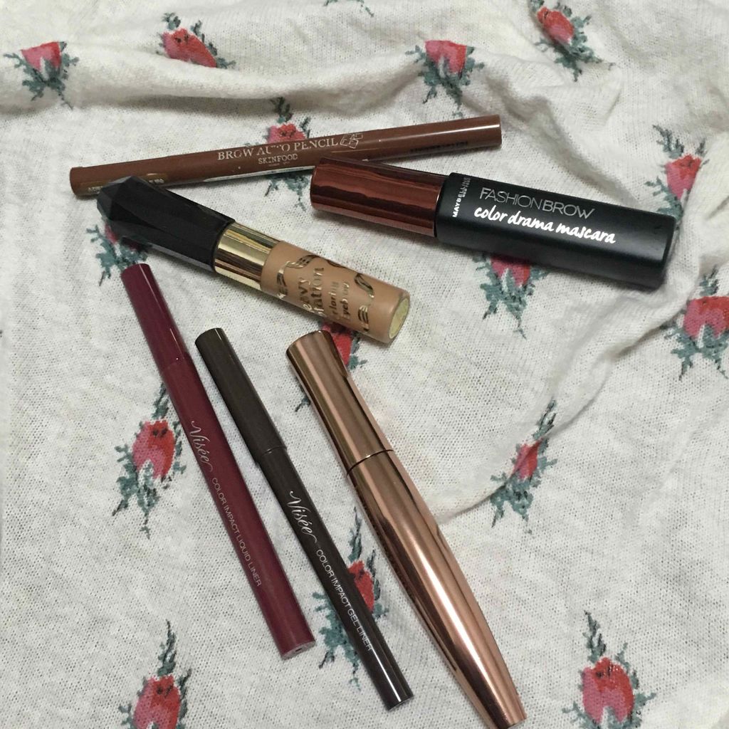 シャドーカスタマイズ/MAJOLICA MAJORCA/単色アイシャドウを使ったクチコミ（3枚目）