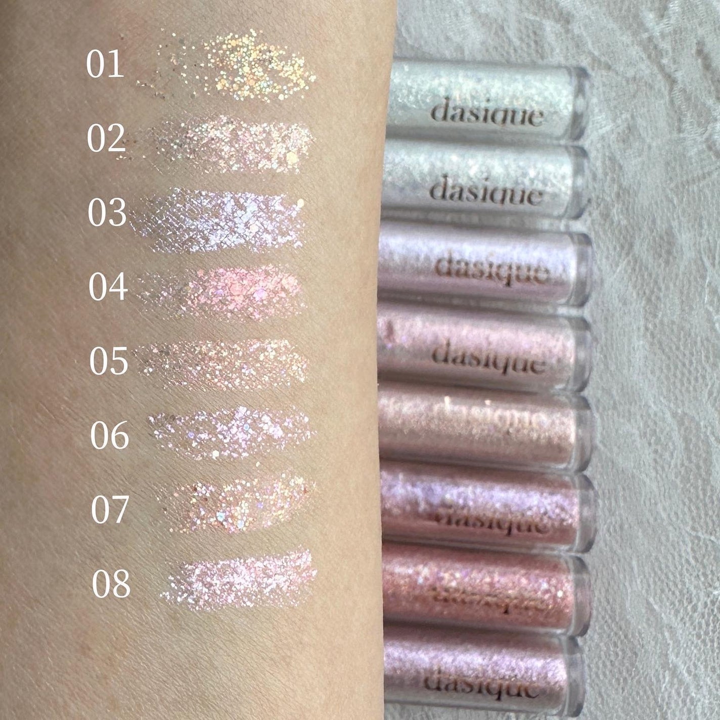 スターリット リキッドグリッター/dasique/メイクアップを使ったクチコミ(2枚目)