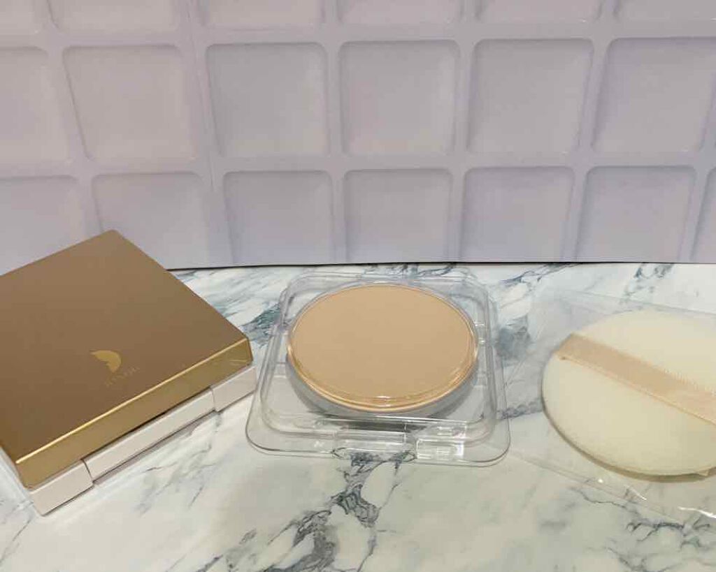 リソウ クリア ホワイトパウダー LW/リソウコーポレーション/プレストパウダーを使ったクチコミ（2枚目）