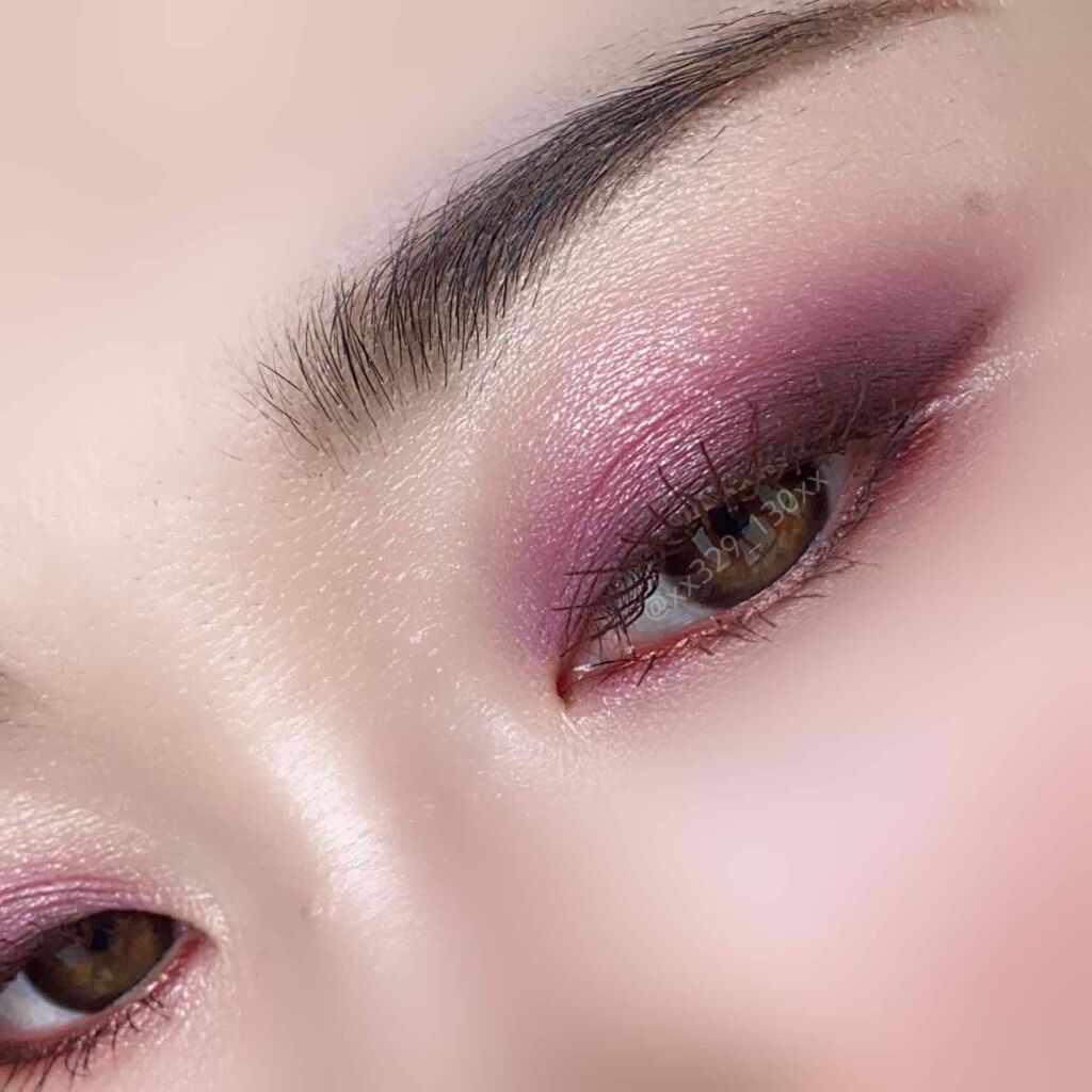 デザイニング カラー アイズ 135 惹包 -Hikaretsutsumi [EC限定発売]/SUQQU/アイシャドウパレットを使ったクチコミ（3枚目）