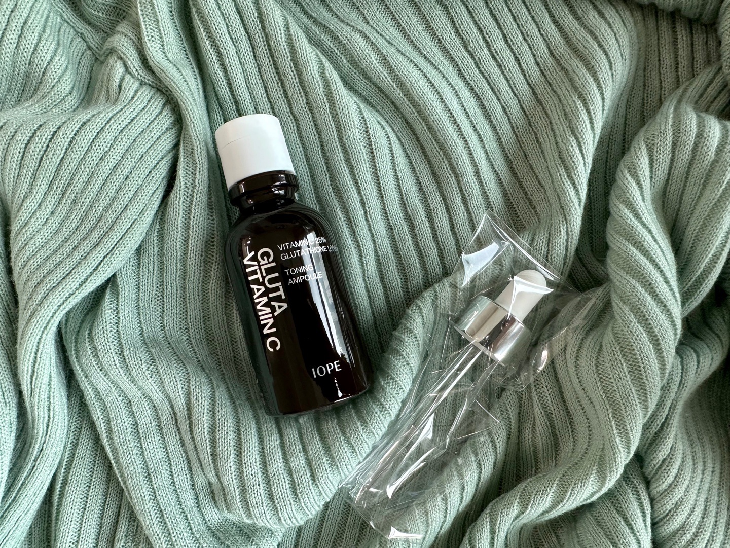 グルタ ビタミンC トーニング アンプル/IOPE/美容液を使ったクチコミ（2枚目）