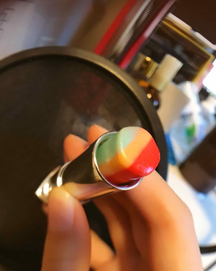 リップ フラッシュ ビッテン ストロボ/MAYBELLINE NEW YORK/口紅を使ったクチコミ(2枚目)