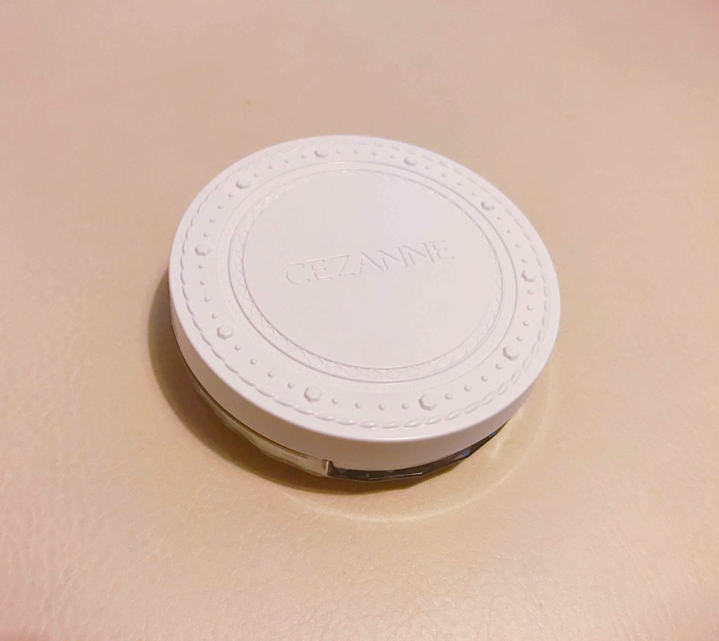 UVクリアフェイスパウダー/CEZANNE/プレストパウダーを使ったクチコミ（2枚目）