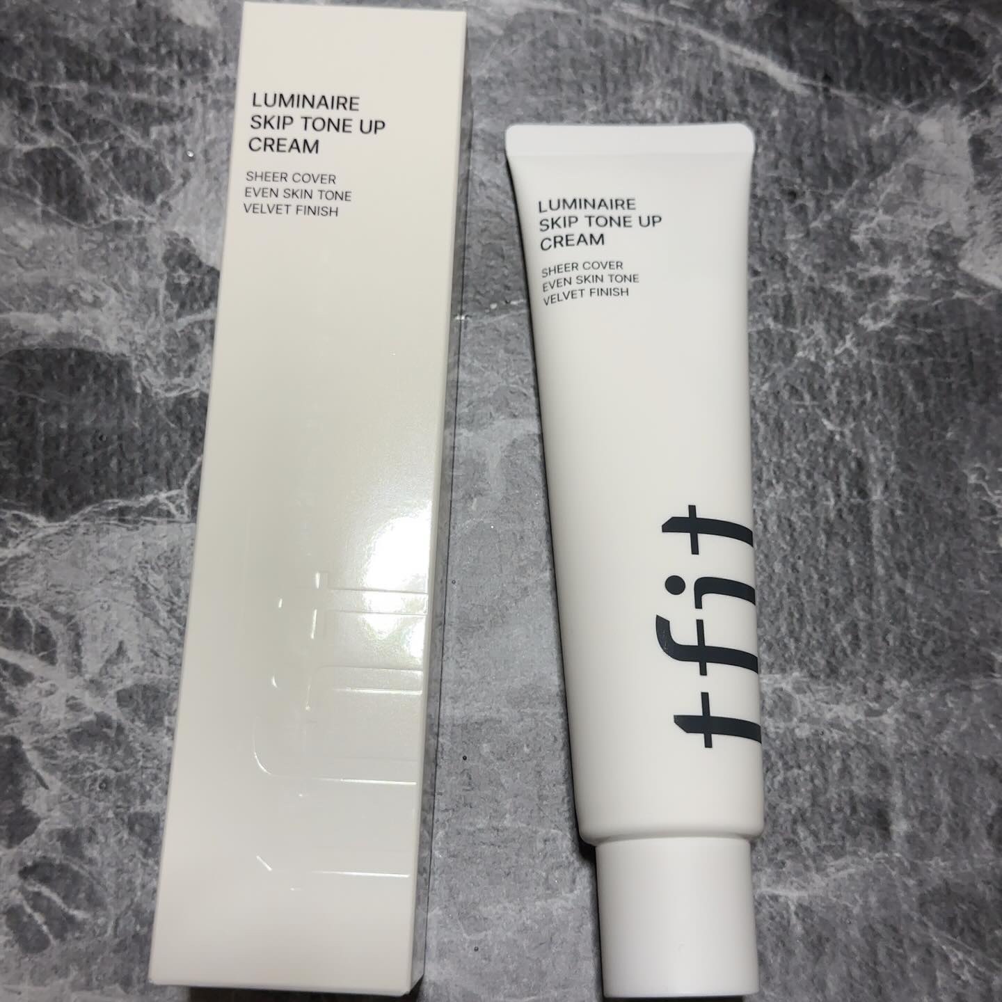 ベタつかないサラッとした
トーンアップクリームの紹介💓
⁡
#tfit
#ルミネールスキップトーンアップクリーム
⁡
⁡
❀特徴❀
✾ブライトニングエッセンスと
真珠粉配合でライトアップしたような
華やかな肌トーンアップ❕
⁡
✾ラスティ