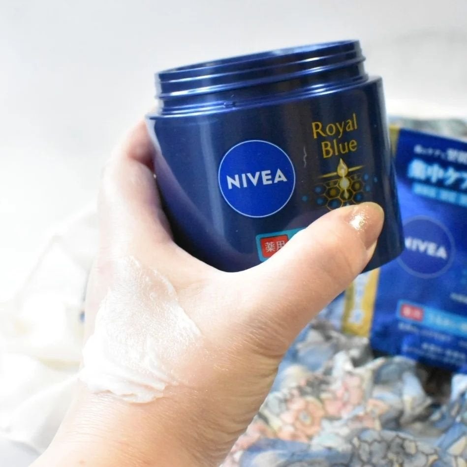 ニベア ロイヤルブルーボディクリーム うるおい密封ケア/ニベア/ボディクリームを使ったクチコミ(4枚目)