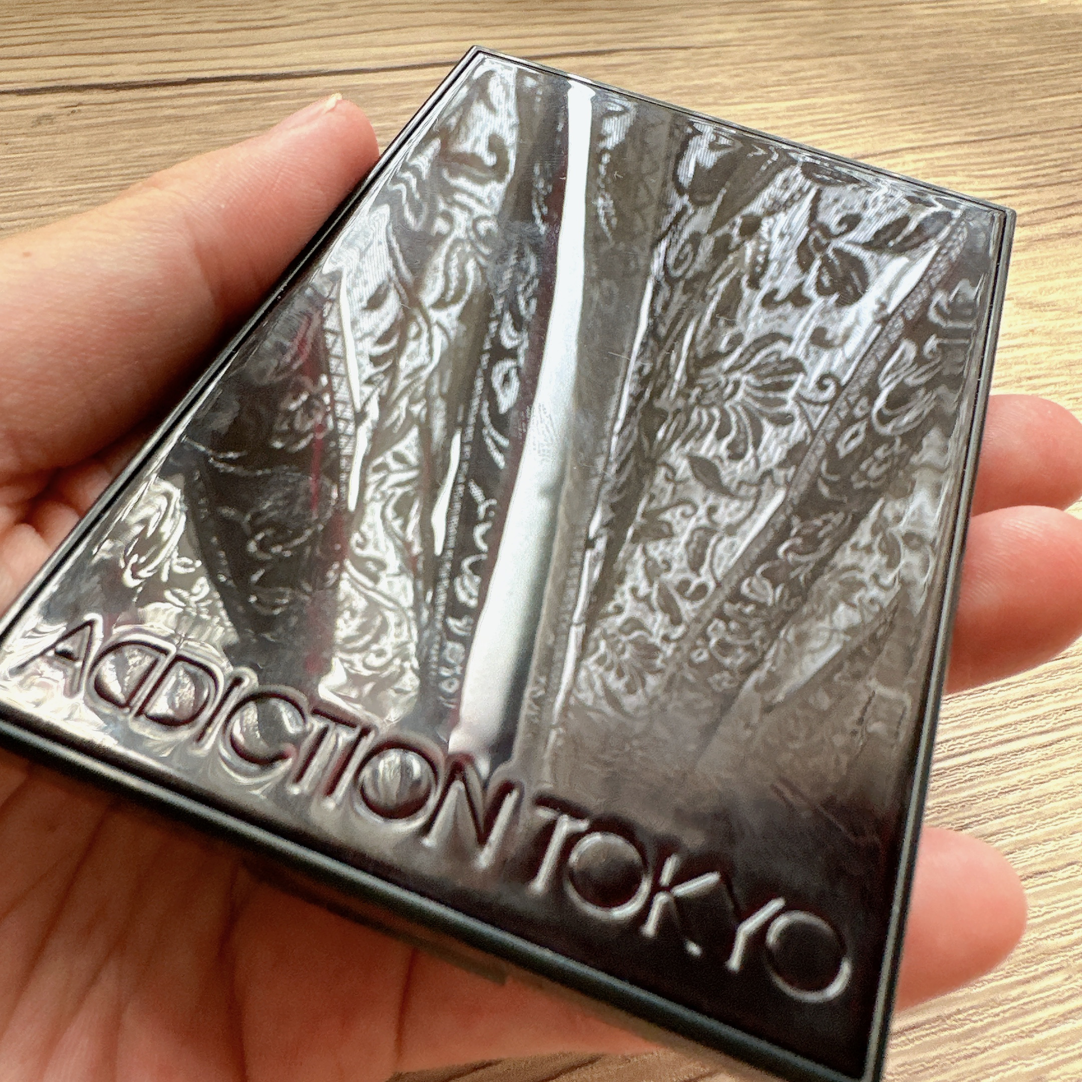 アディクション　ザ アイシャドウ パレット 003 Marriage Vow/ADDICTION/アイシャドウパレットを使ったクチコミ（3枚目）