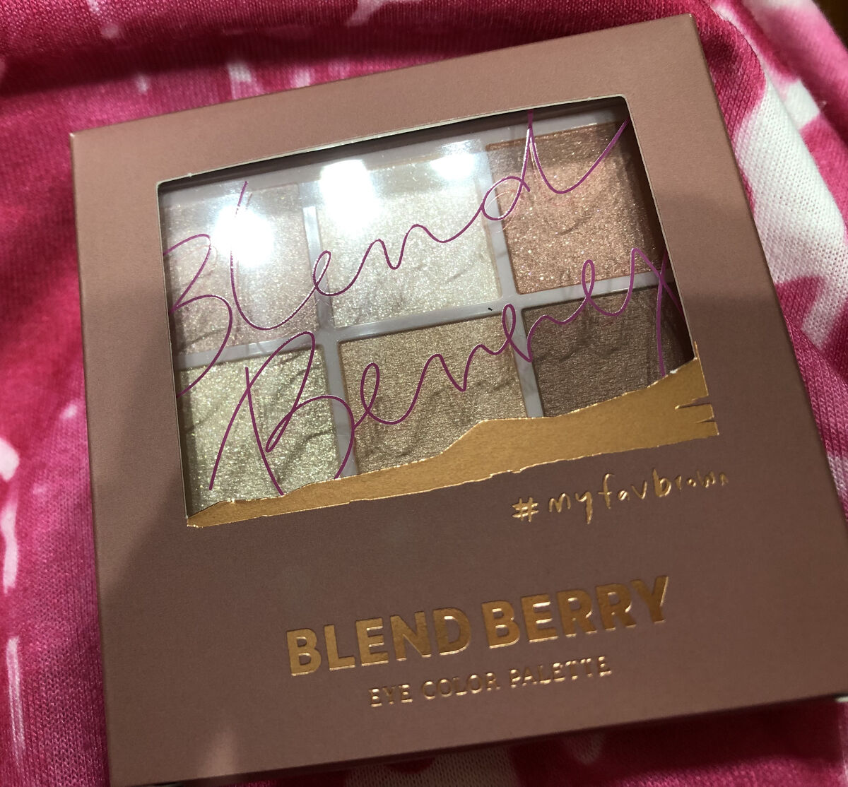 オーラクリエイション/BLEND BERRY/アイシャドウパレットを使ったクチコミ（1枚目）