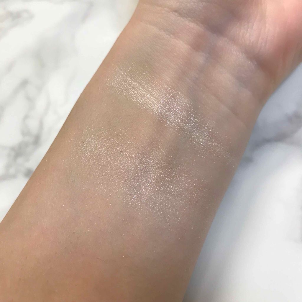 パールグロウハイライト/CEZANNE/パウダーハイライトを使ったクチコミ（2枚目）