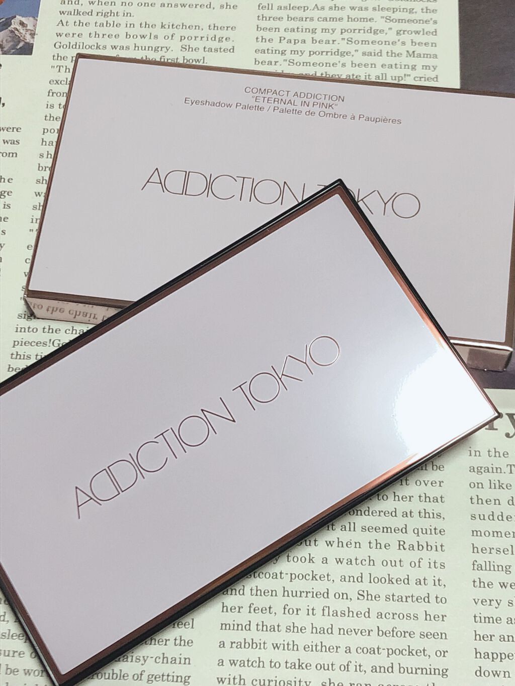 コンパクトアディクション “エターナル イン ピンク”/ADDICTION/アイシャドウパレットを使ったクチコミ(1枚目)