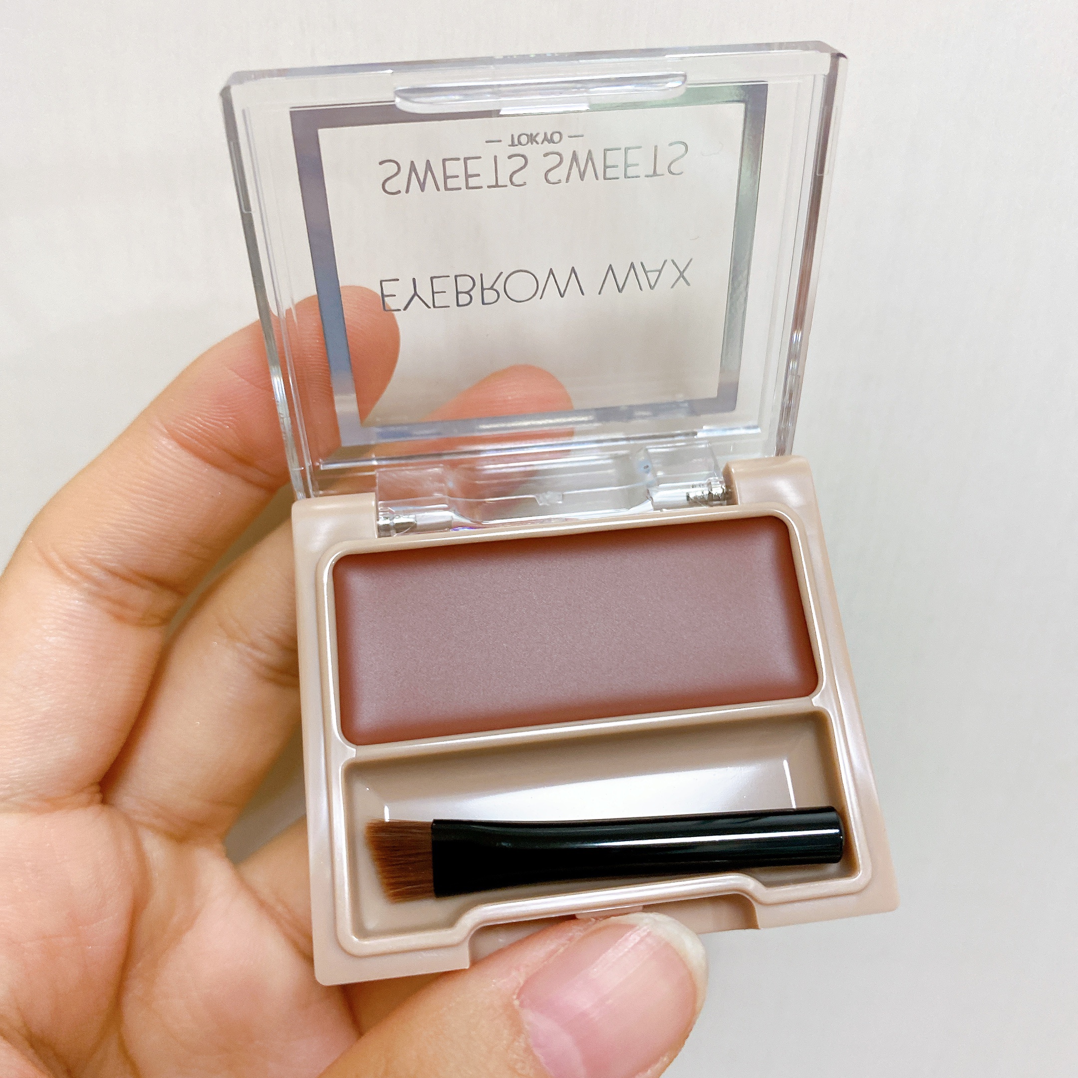 アイブロウワックス 07 ストロベリーブラウン/スウィーツ スウィーツ/その他アイブロウを使ったクチコミ（2枚目）