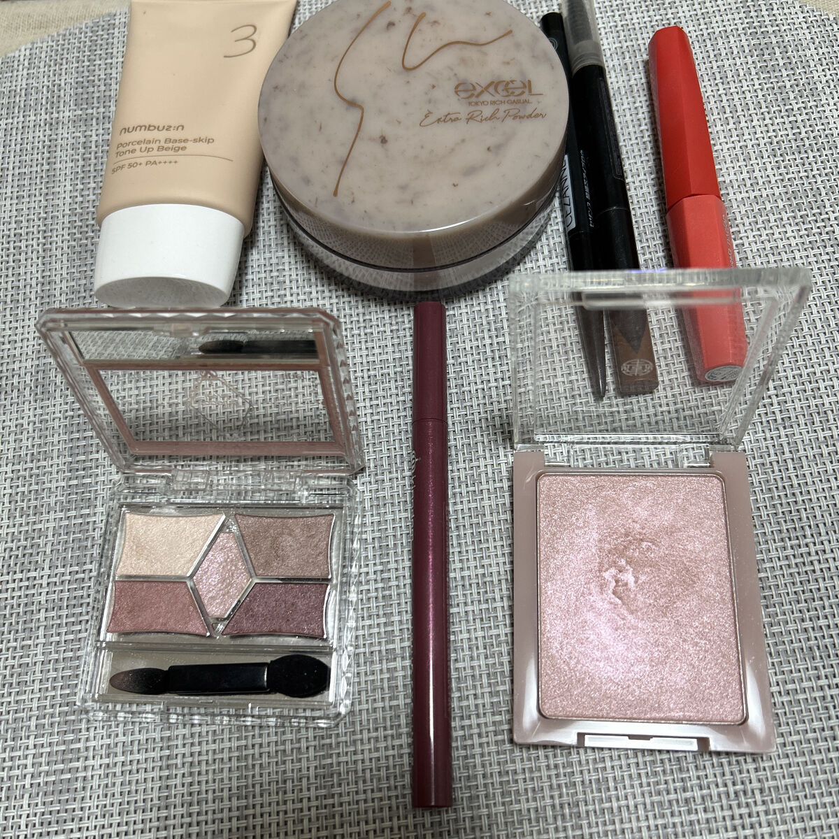 エクストラリッチパウダー　’２２/excel/ルースパウダーを使ったクチコミ（2枚目）