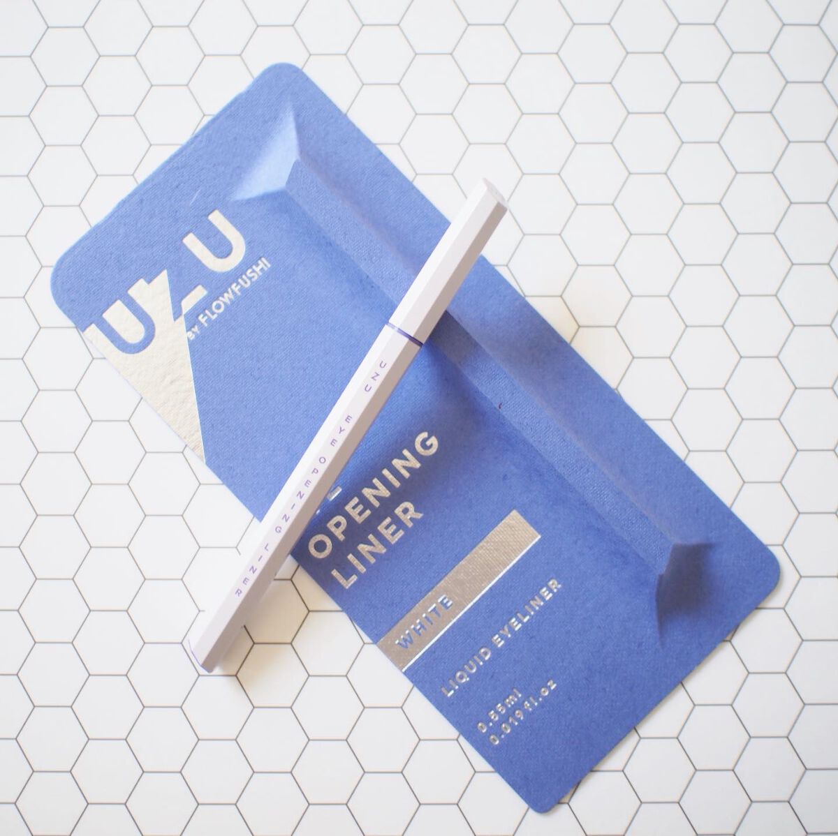 EYE OPENING LINER/UZU BY FLOWFUSHI/リキッドアイライナーを使ったクチコミ（1枚目）