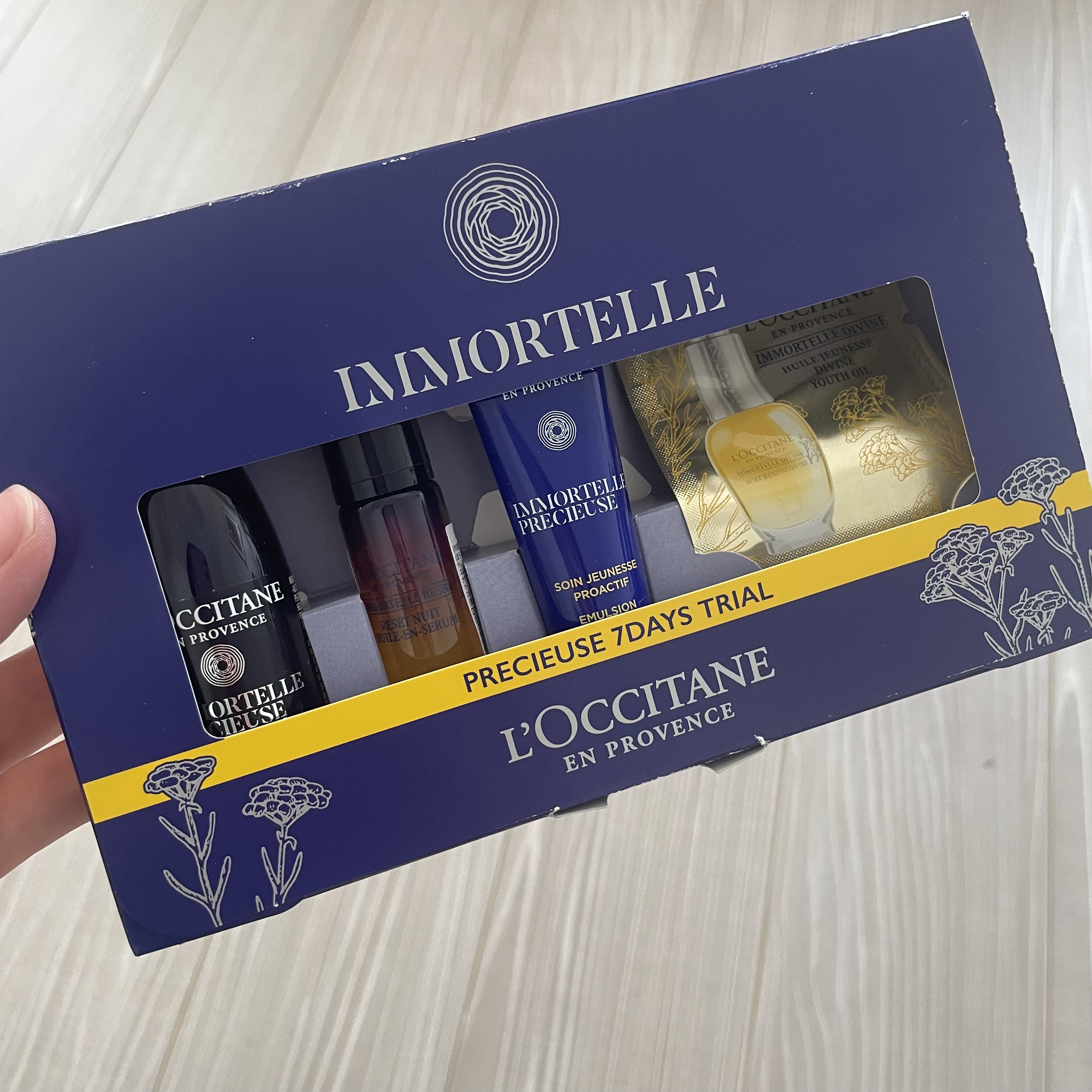 イモーテル プレシューズ エンリッチフェイスウォーター/L'OCCITANE/化粧水を使ったクチコミ（1枚目）