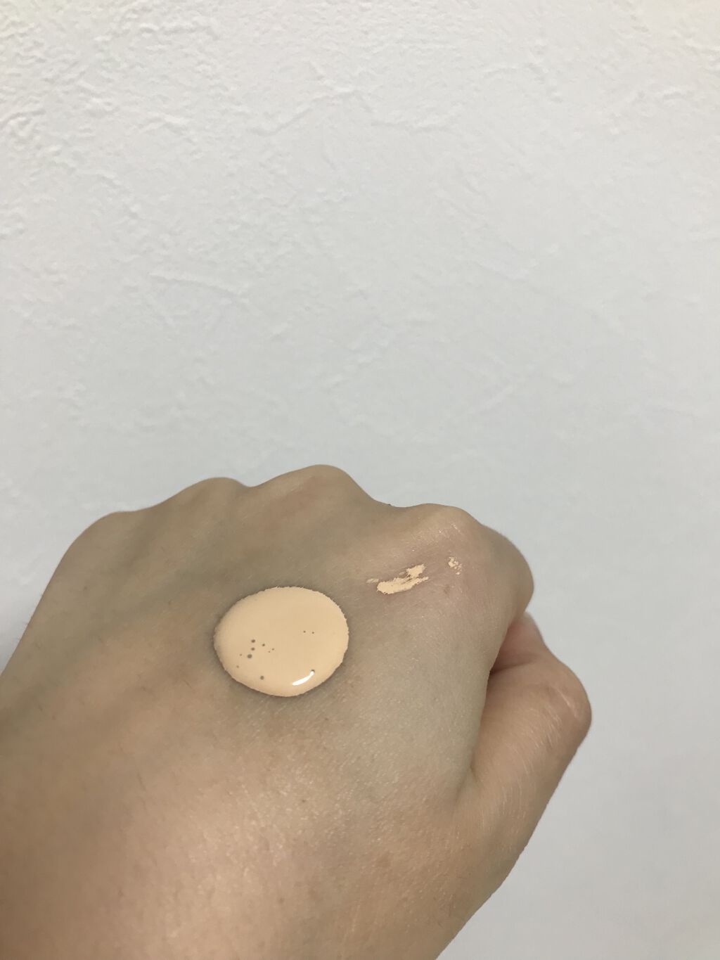 ボーン ディス ウェイ アンディテクタブル 24H マット ファンデーション/Too Faced/リキッドファンデーションを使ったクチコミ（2枚目）