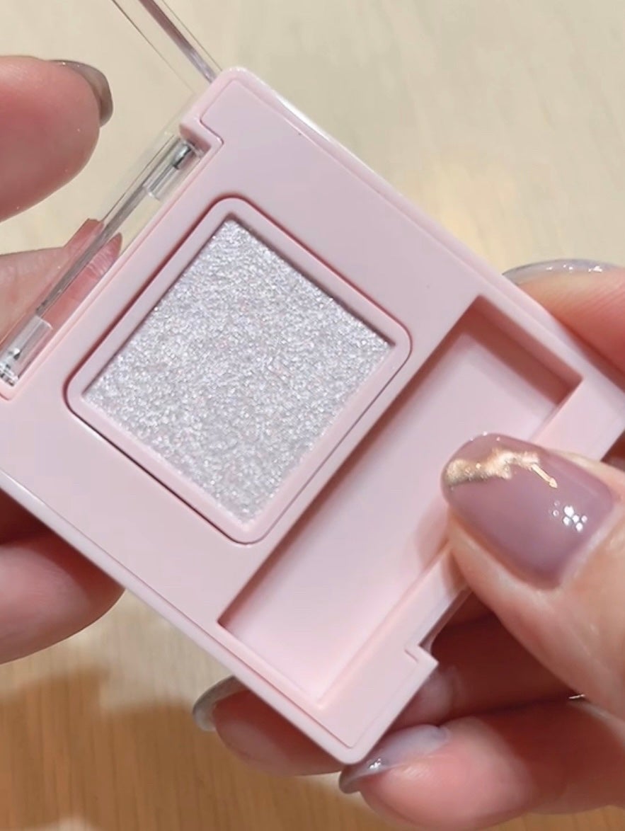 フーミー シングルラメシャドウ/WHOMEE/単色アイシャドウを使ったクチコミ(3枚目)