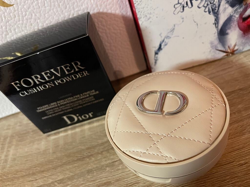 ディオールスキン フォーエヴァー クッション パウダー/Dior/ルースパウダーを使ったクチコミ(2枚目)