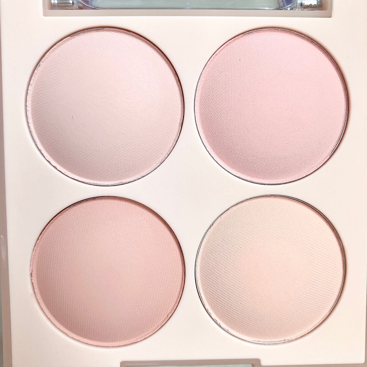 ブレンディングムードチーク/dasique/パウダーチークを使ったクチコミ(4枚目)