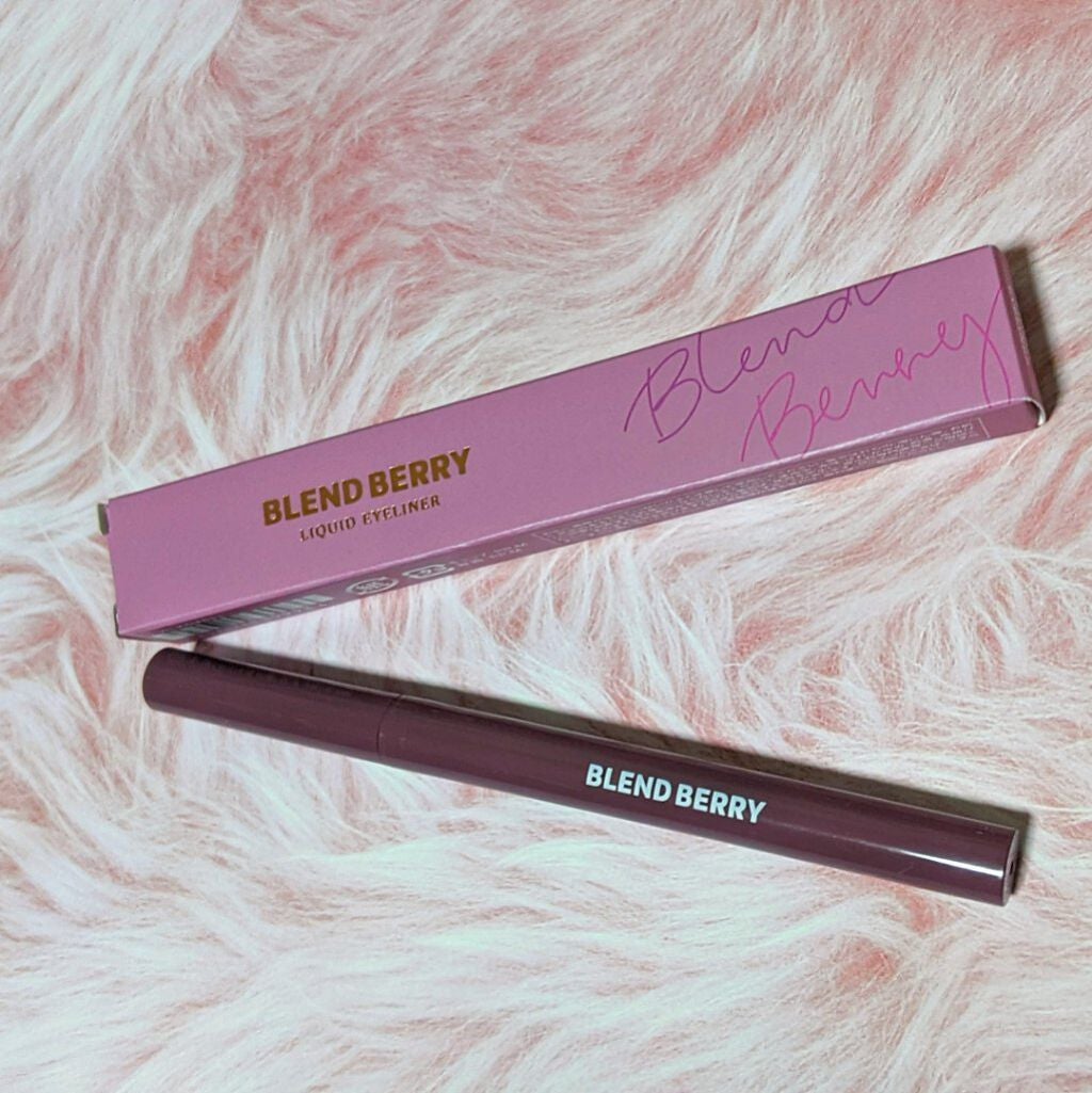 プレイフル リキッドアイライナー/BLEND BERRY/リキッドアイライナーを使ったクチコミ(1枚目)