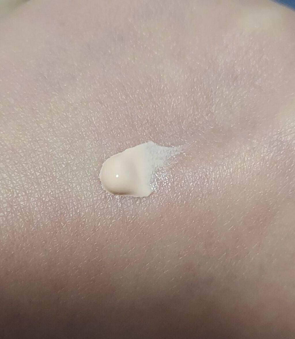 生つや肌おしろい乳液/ウルミナプラス/乳液を使ったクチコミ(4枚目)