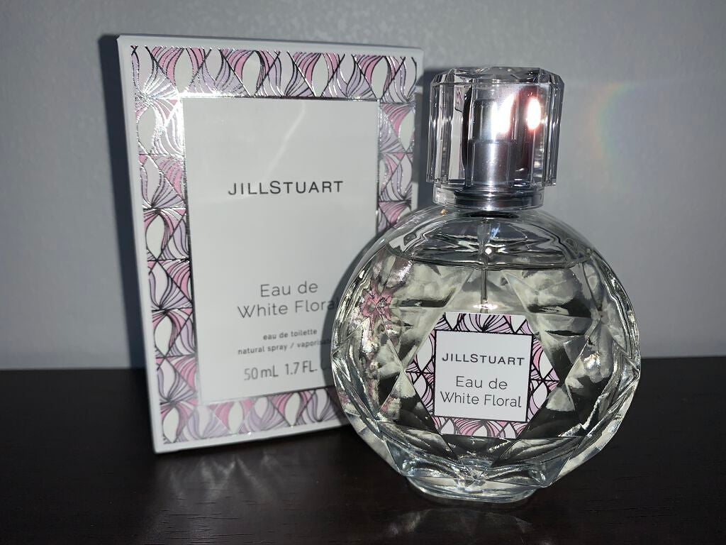 ジルスチュアート オード ホワイトフローラル/JILL STUART/香水(レディース)を使ったクチコミ(1枚目)