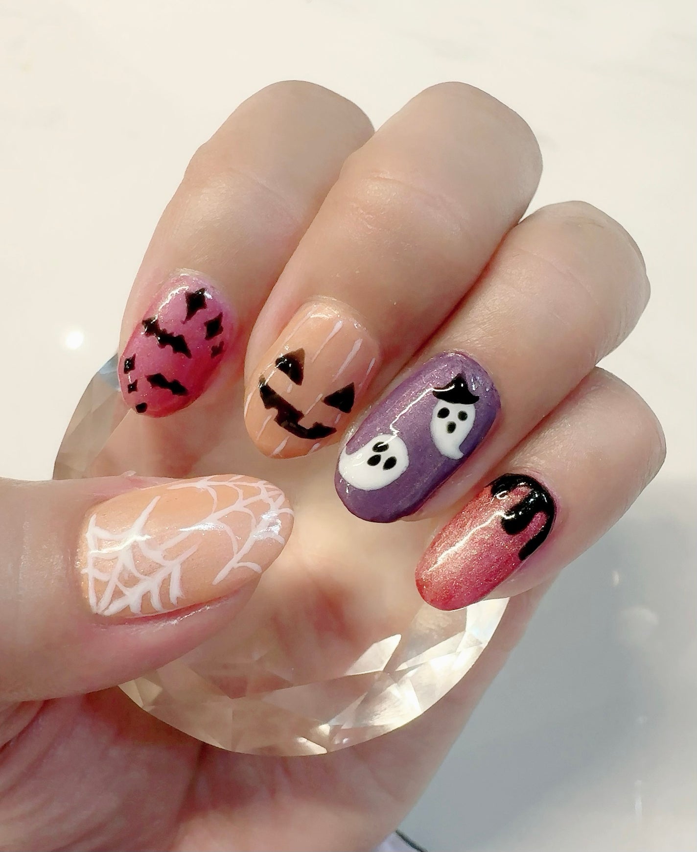 れい on LIPS 「セルフジェルネイル記録✨ハロウィンデザイン🎃たまにはネイルも💅..」(3枚目)