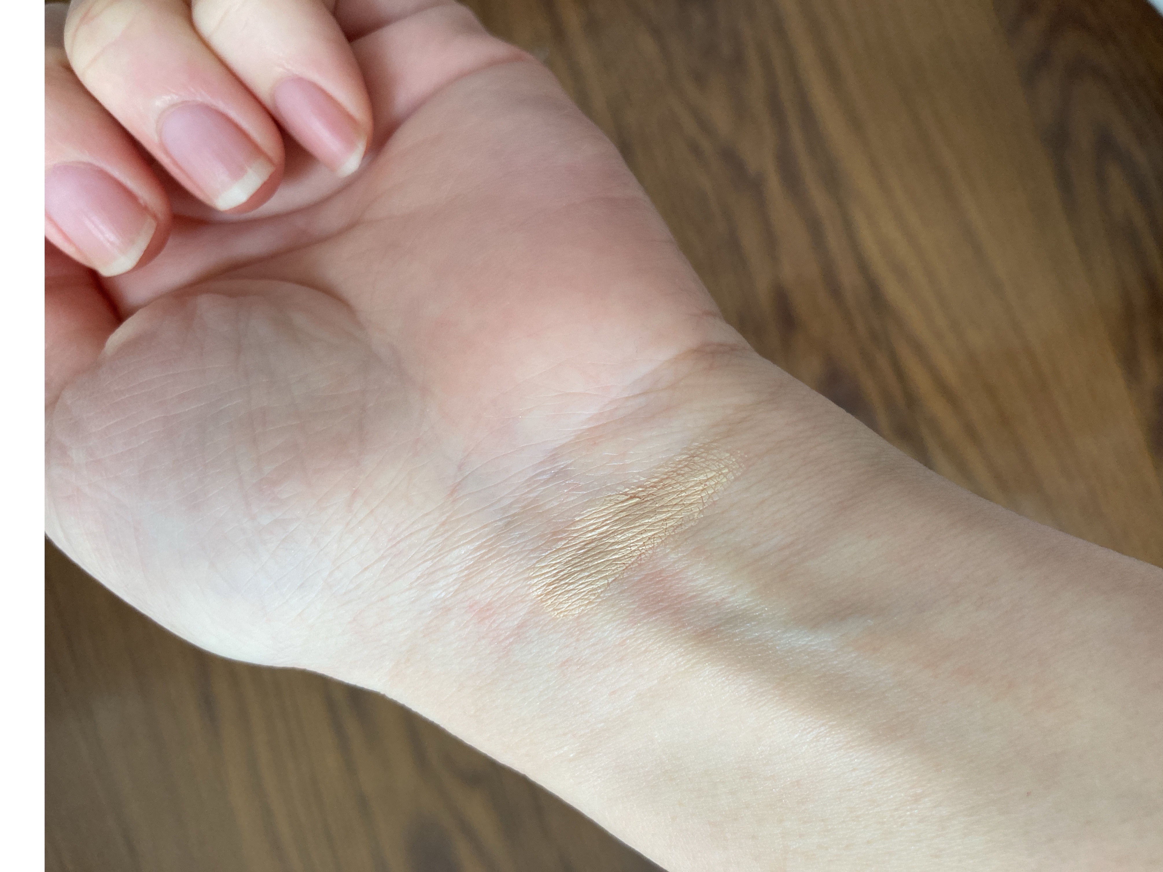 【旧】ディオールスキン フォーエヴァー フルイド グロウ/Dior/リキッドファンデーションを使ったクチコミ（2枚目）