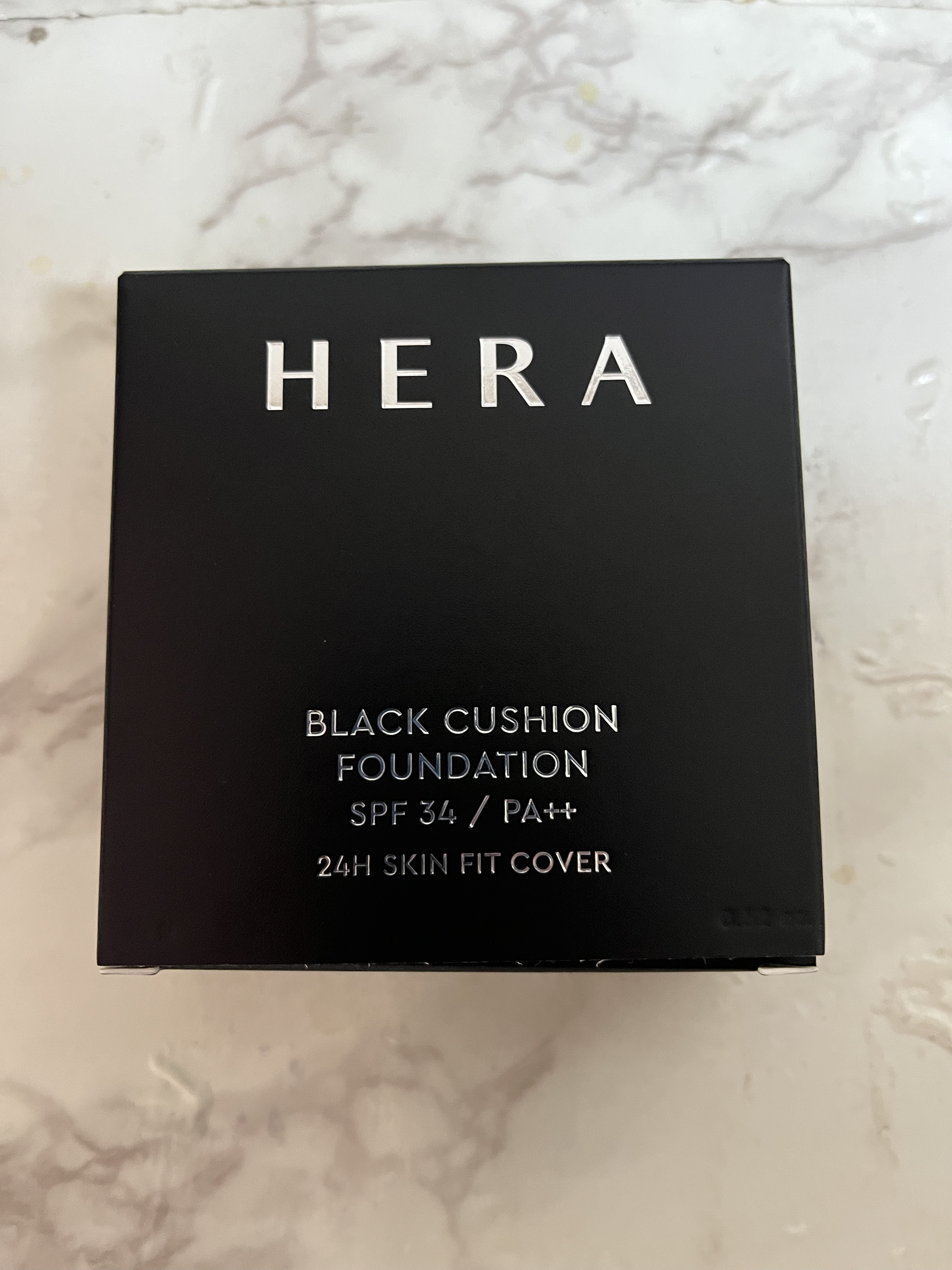 ブラック クッション 21C1 ローズバニラ/HERA/クッションファンデーションを使ったクチコミ（2枚目）