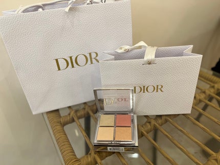 ディオール バックステージ フェイス グロウ パレット/Dior/ハイライトを使ったクチコミ(1枚目)