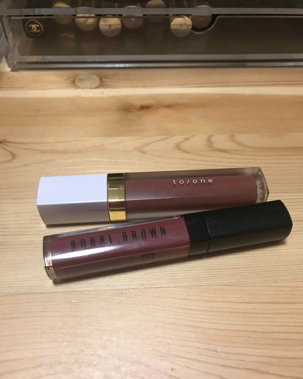 トーン ペタル エッセンス グロス/to/one/リップグロスを使ったクチコミ（2枚目）