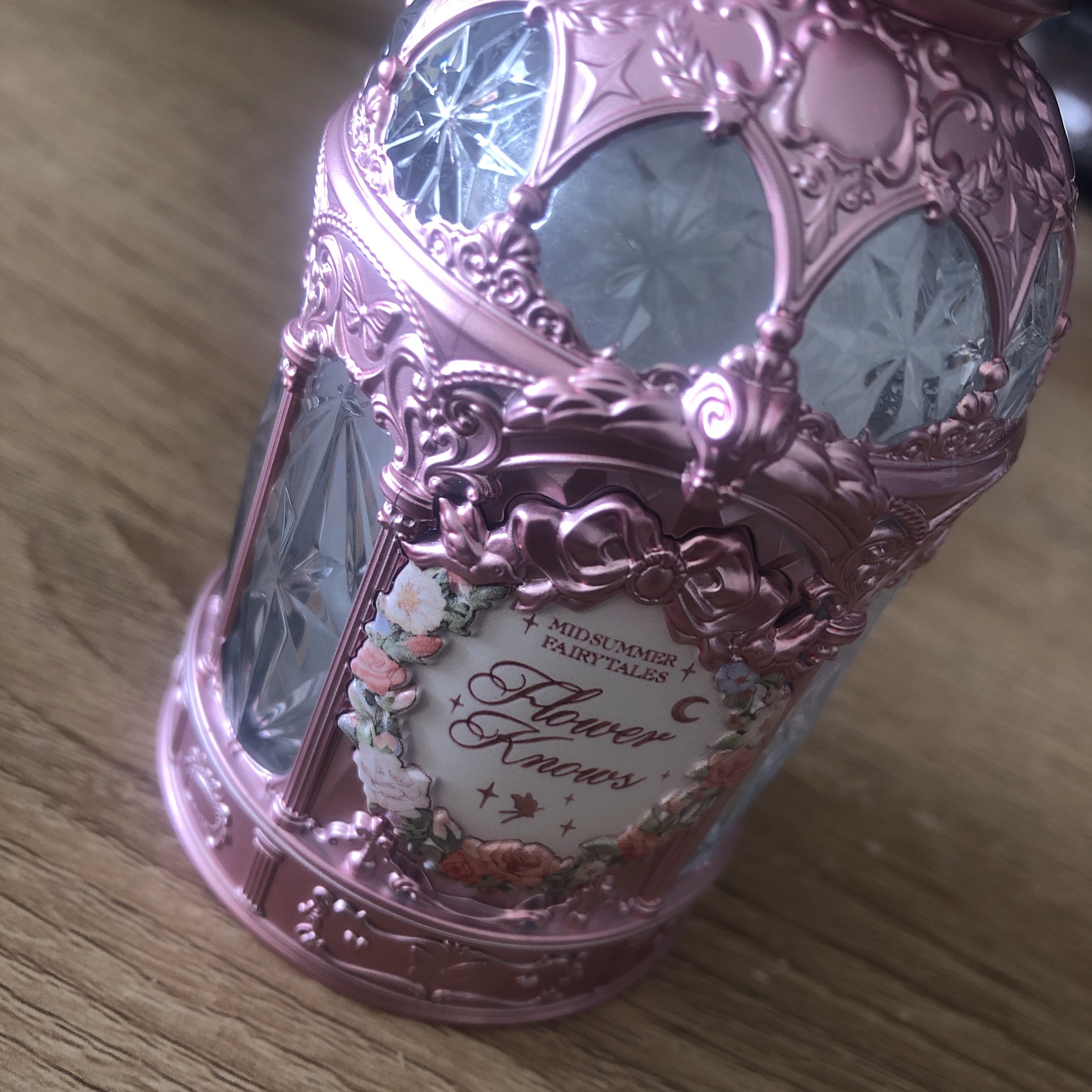 FlowerKnows ミッドサマーフェアリーテイルズコレクション パフュームのクチコミ「FlowerKnowsミッドサマーフェアリーテイルズコレクション パフューム
■ミッドサマーフ.....」（1枚目）