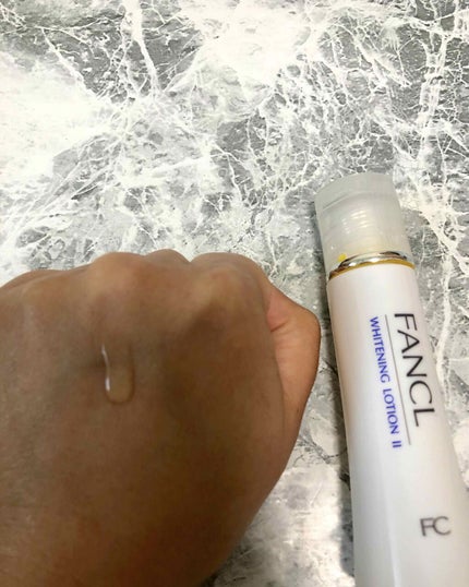 ホワイトニング 化粧液 II しっとり<医薬部外品>/ファンケル/化粧水を使ったクチコミ(3枚目)